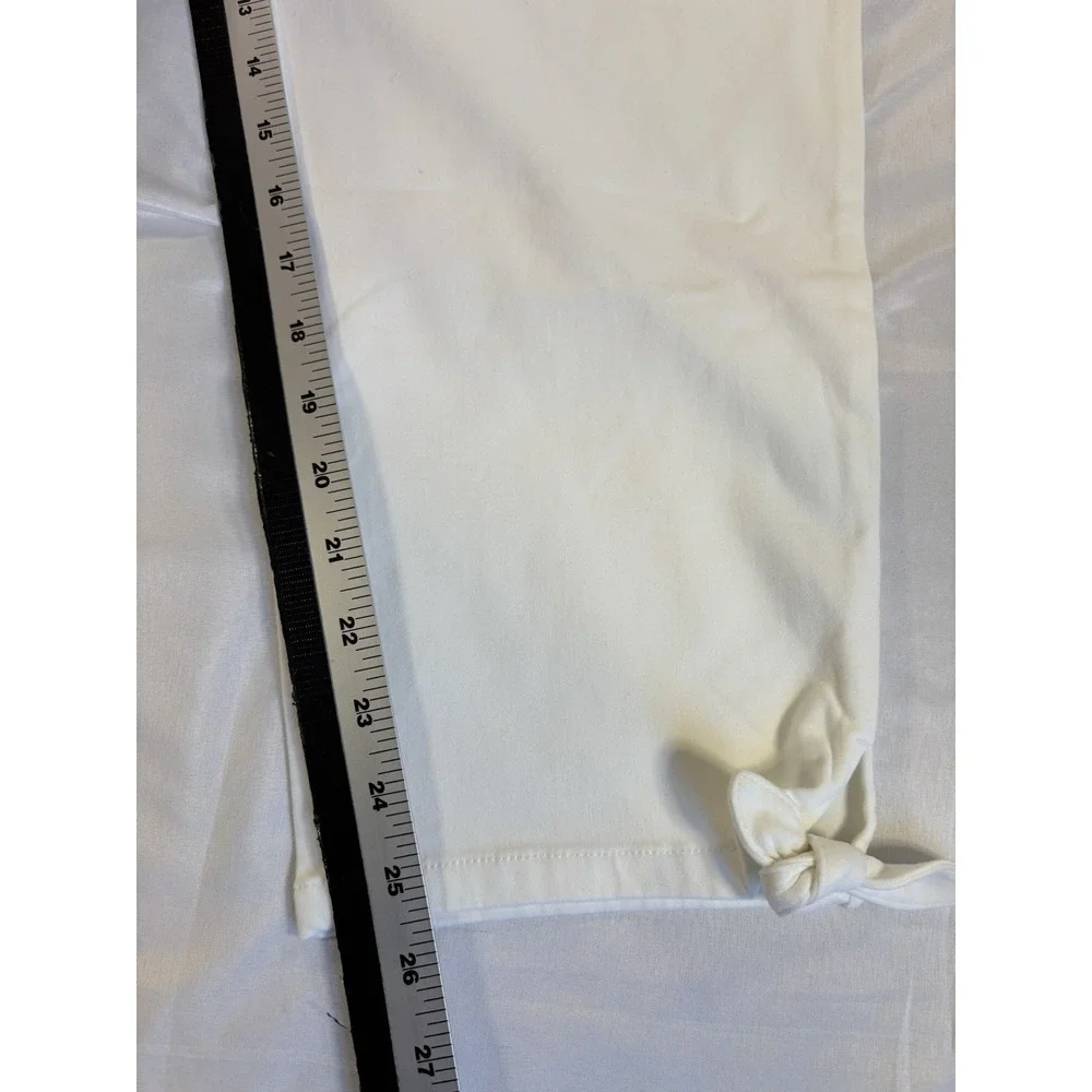 Motto Women's 22W White Soft Cropped Capri Pants Tie Hem Cottagecore Coastal